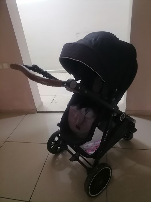 Продам коляску б/у