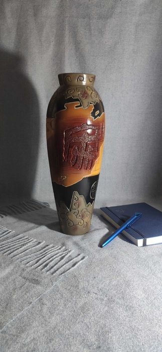 Редкие интерьерные вазы