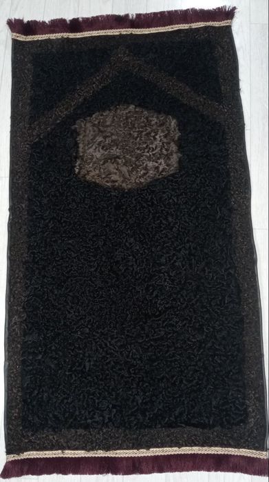 Жойнамоз коракул теридан