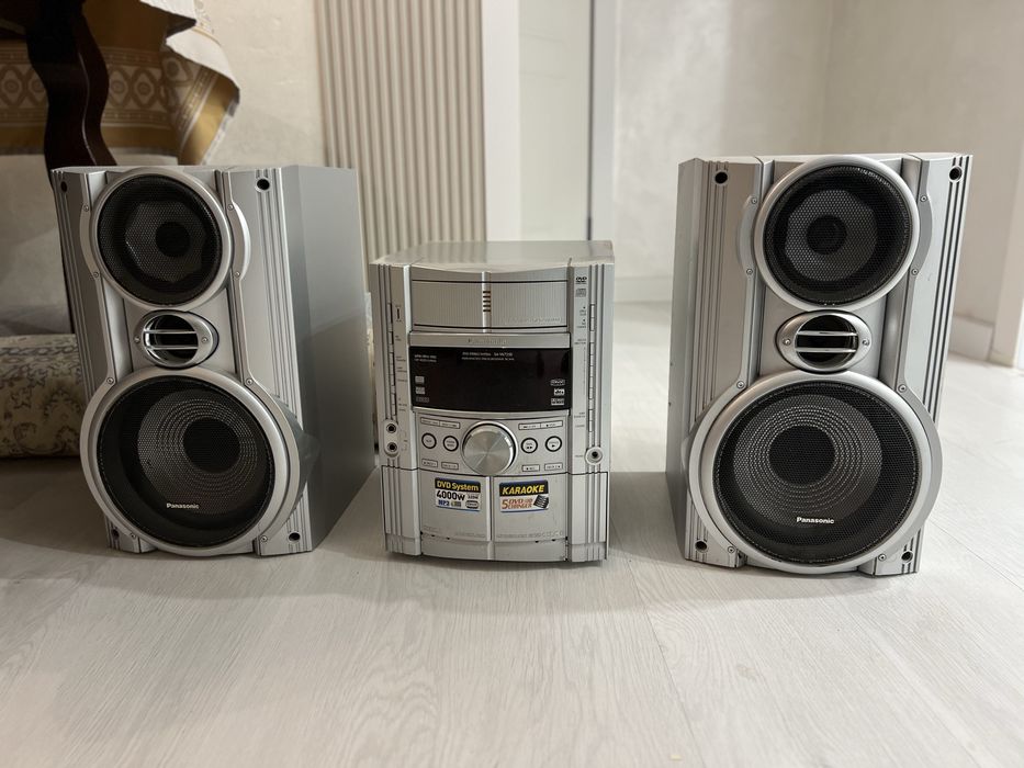 Продаю музыкальный центр!