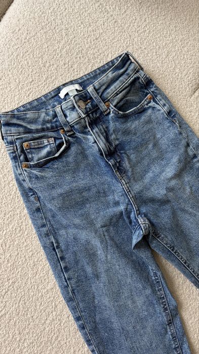 Дамски дънки H&M размер 34 XXS/XS, модел flare