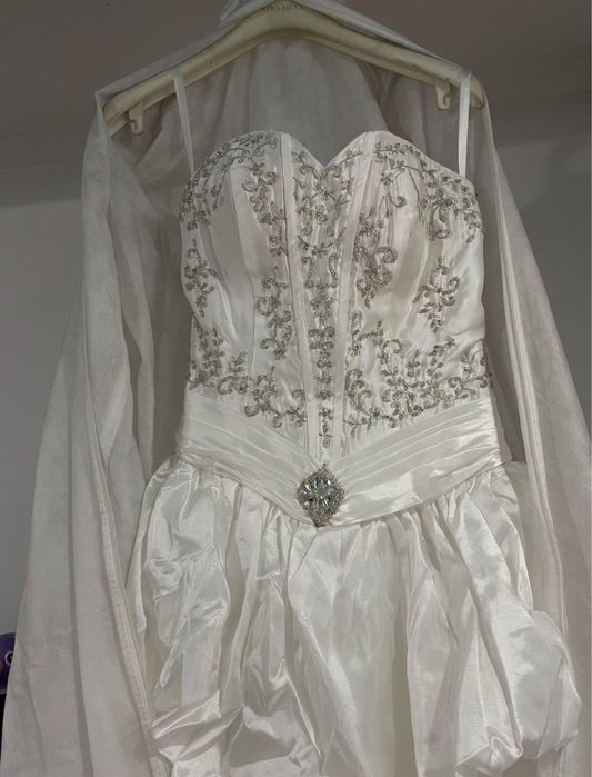 Продам свадебное платье