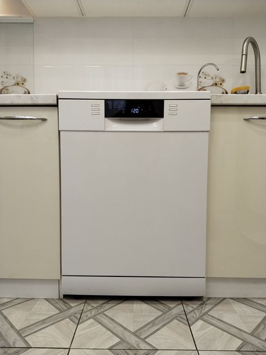 Посудомойка в отличном состоянии