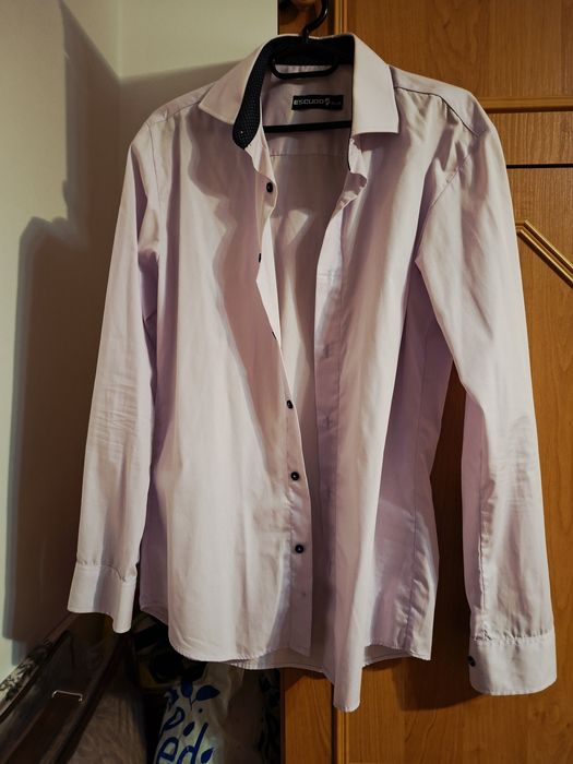 Camasi bărbați : 3 escudo ,1 zara ,1 tom tailor