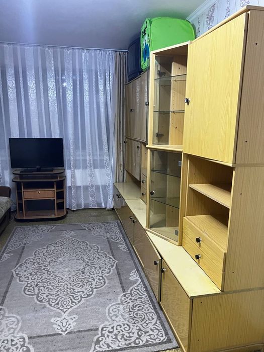 Сдам 2х комн квартиру