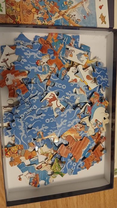 Puzzle observatie Djeco Pirati  si poster 100 piese