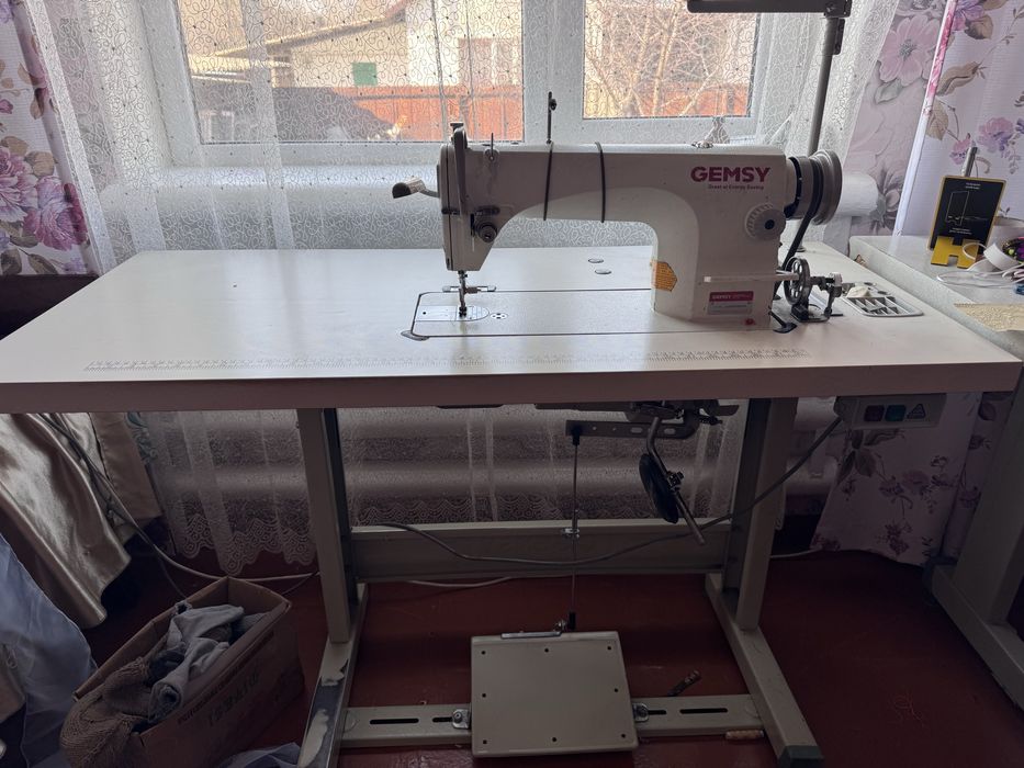 Продам швейные машины Gemsy