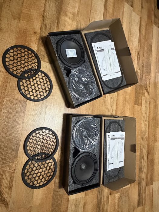 Soundigital deaf bonce музика за кола