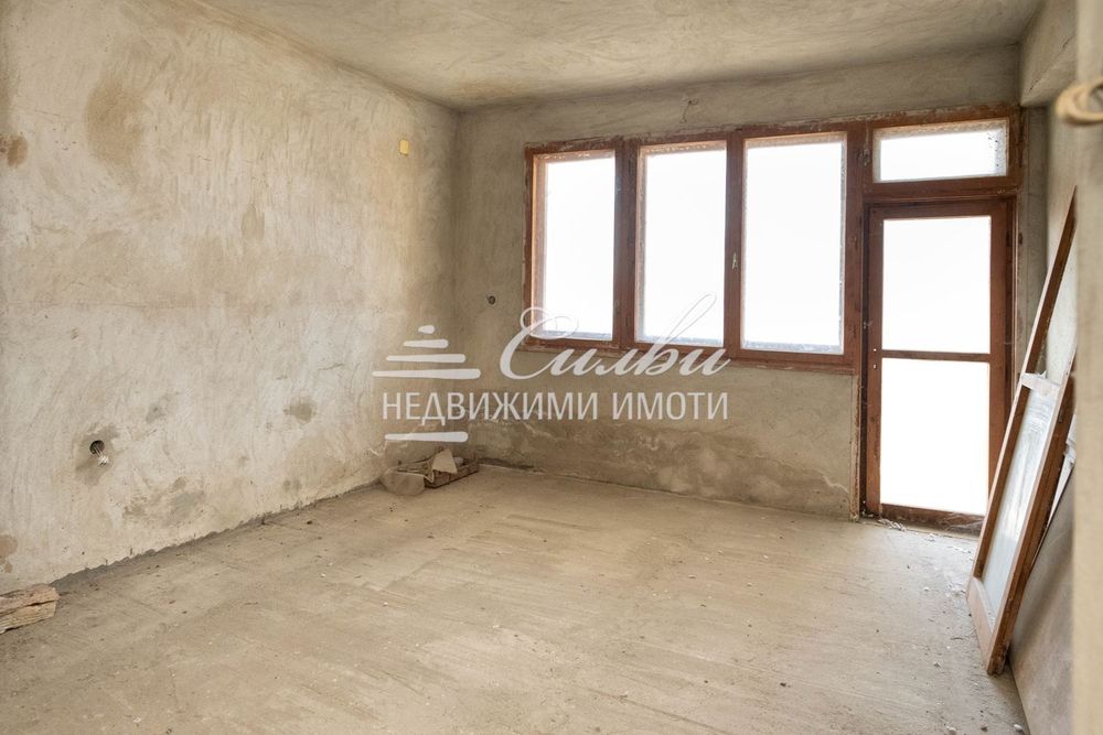 Продава се Многостаен апартамент в Търговище, Център - 128 кв.м за 817 €/кв.м - Снимка #7