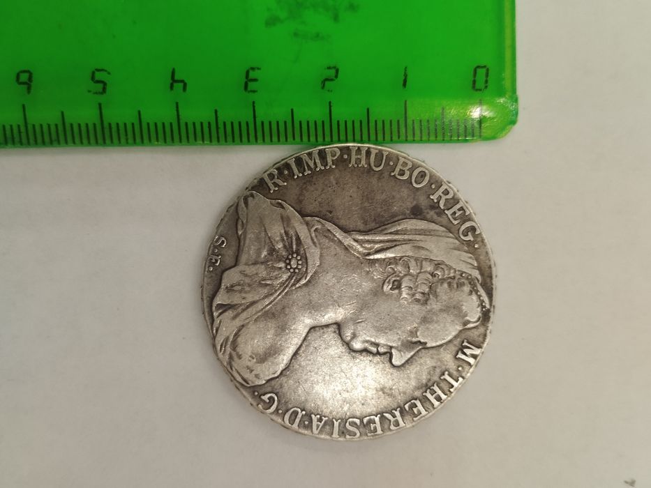 Серебренная монета Талер