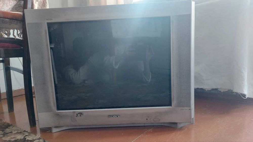 Телевизор SONY б/у