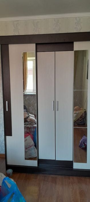 Продаю Шкафчик 2×2,20