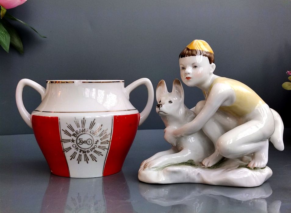 Агитационный фарфор