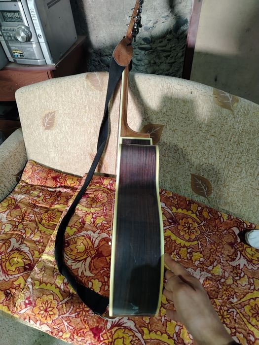 Гитара oriental cherri