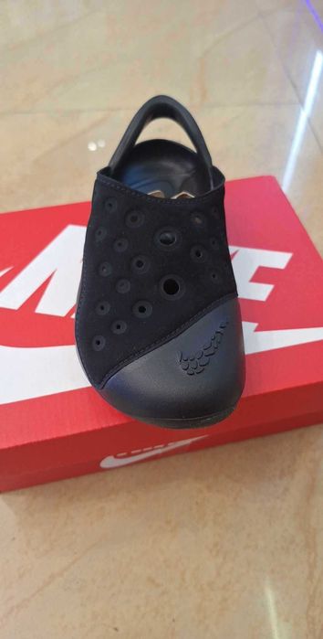 Детски сандалки NIKE