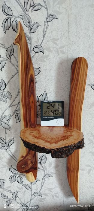 Полка для цветка