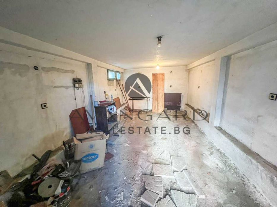 Продава се Тристаен апартамент в Пловдив, Център - 98 кв.м за 1666 €/кв.м - Снимка #10