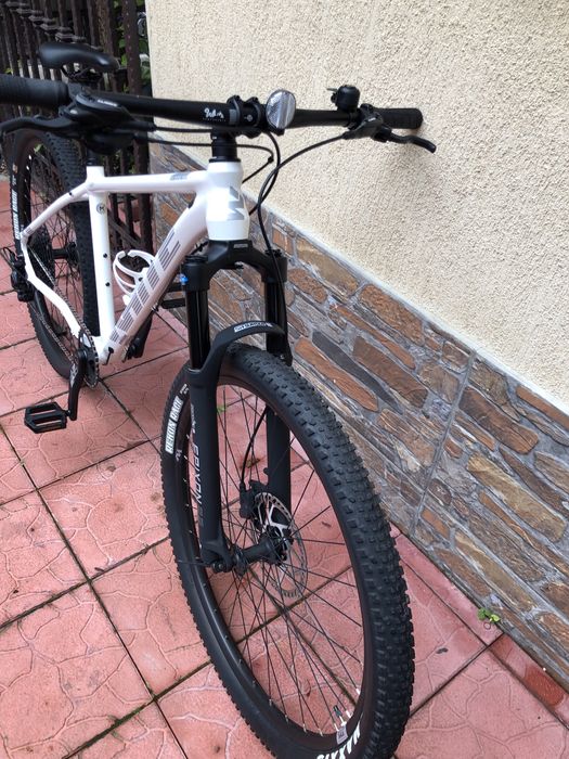 Bicicleta white 27,5 hidraulica