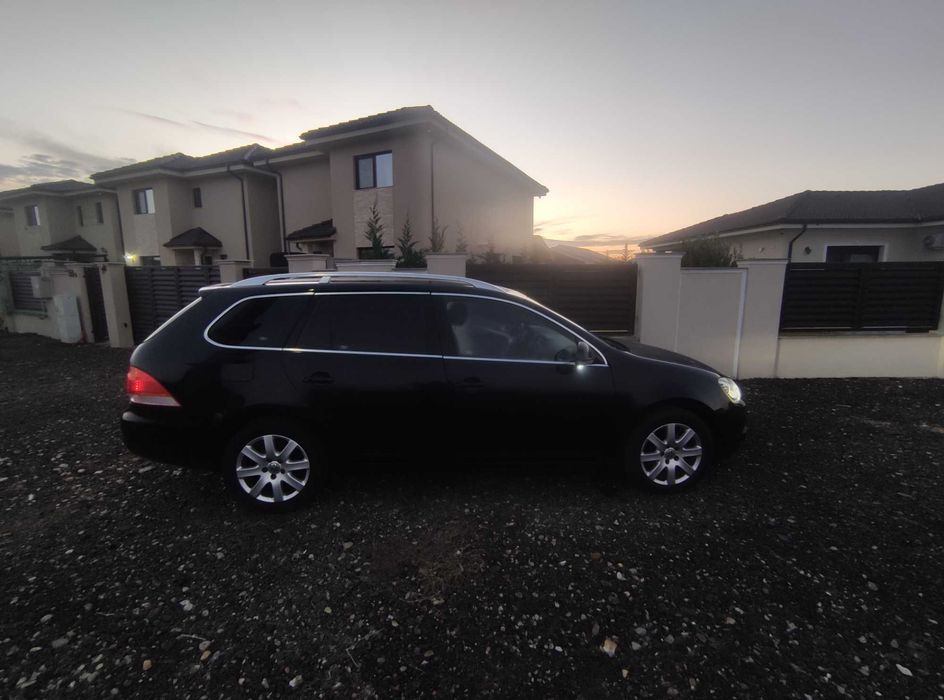 VOLKSWAGEN Golf 2011 — imagine 4