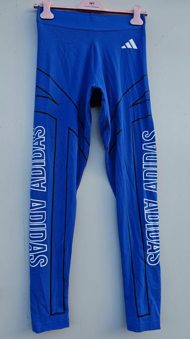 Adidas оригинален дамски клин нов М размер