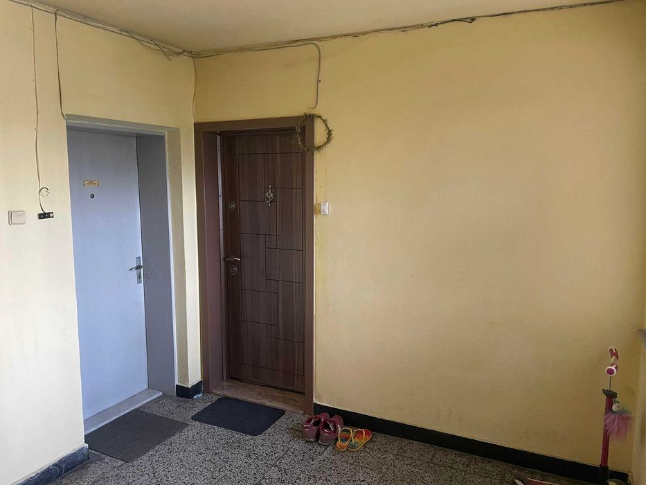 Продава се Двустаен апартамент в Пловдив, Въстанически - 82 кв.м за 1464 €/кв.м - Снимка #2