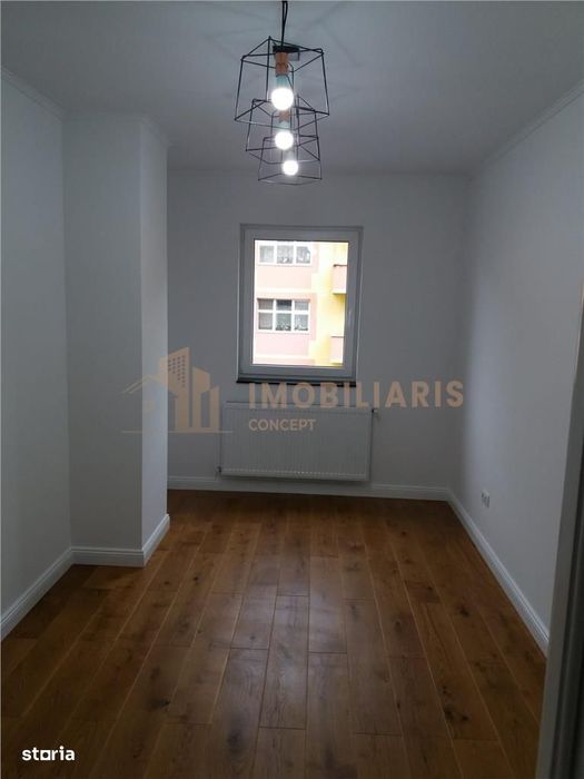 Apartament cu 3 camere ,pretabil pentru birouri — fotografia 3