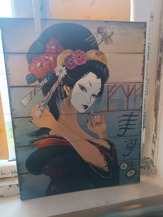 Картина на дереве.