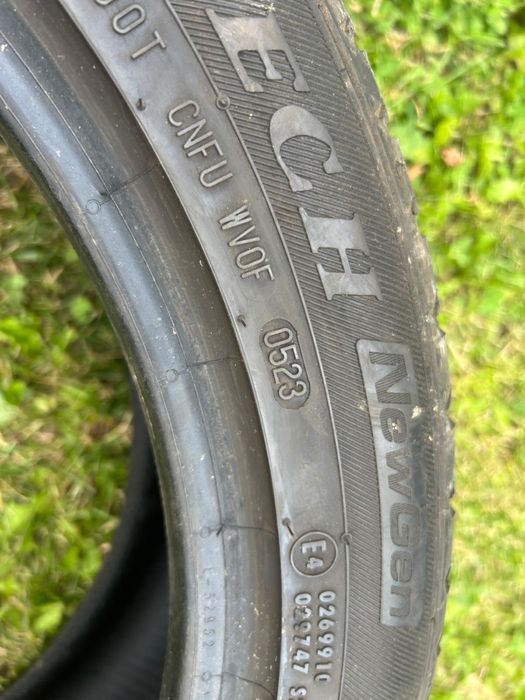 Set 2 anvelope de vară Viking 235/45 R 18