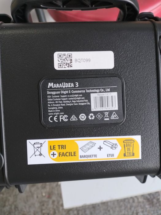 Lanterna olight marauder 3