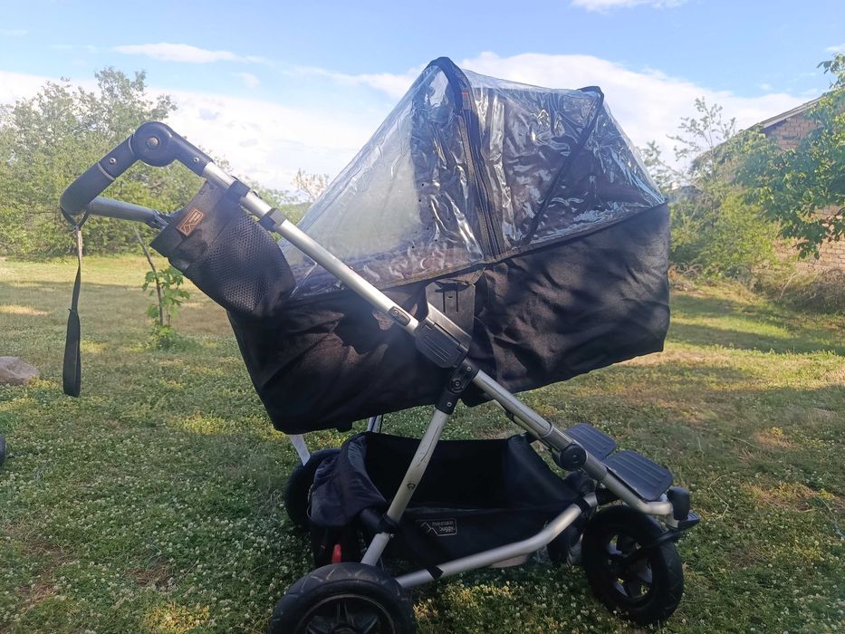 Мountain buggy duet v3 , детска количка за близнаци , пълен комплект.