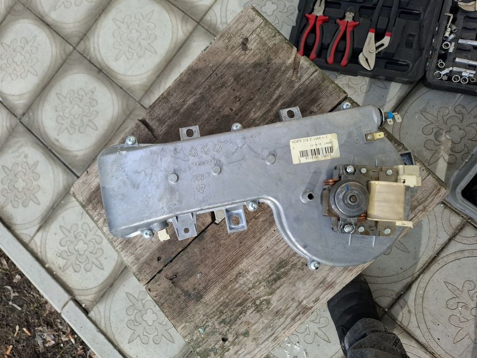 Продам запчасти на стиралку