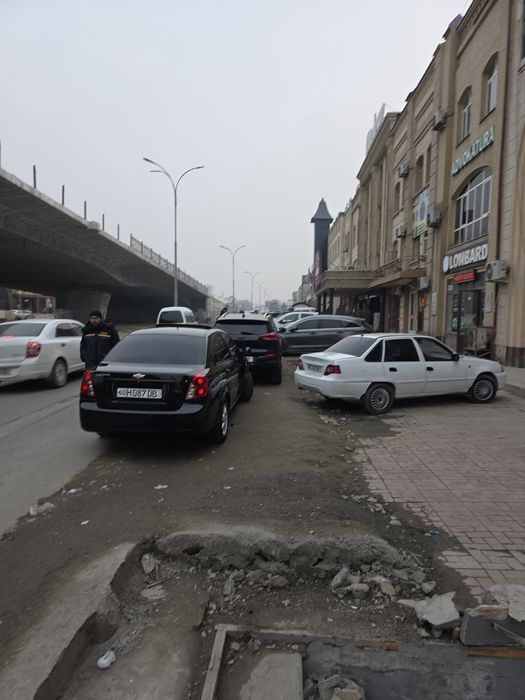 140 квадират 12.12 2 этаж аренда янги мост йони