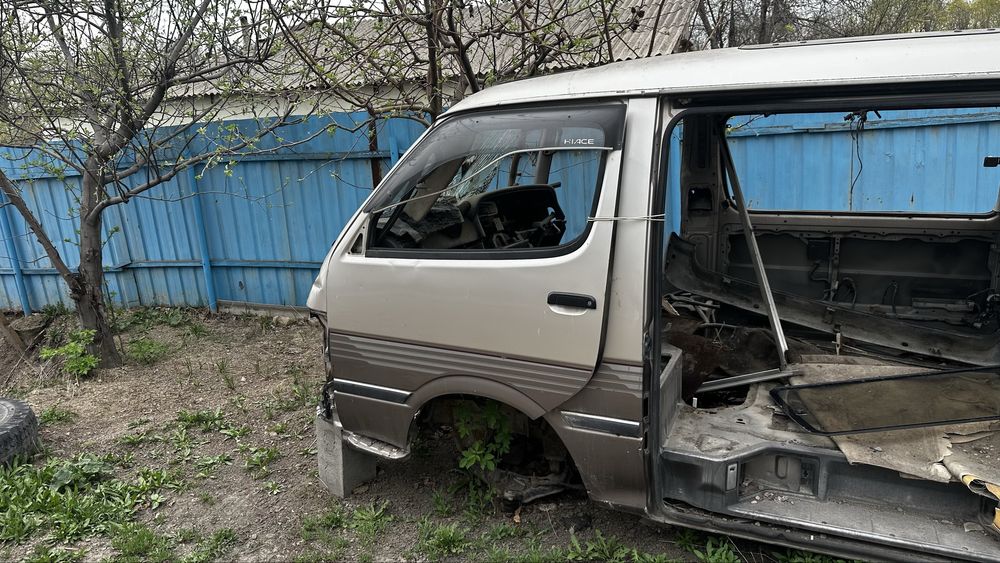 тойота хайс  1994года