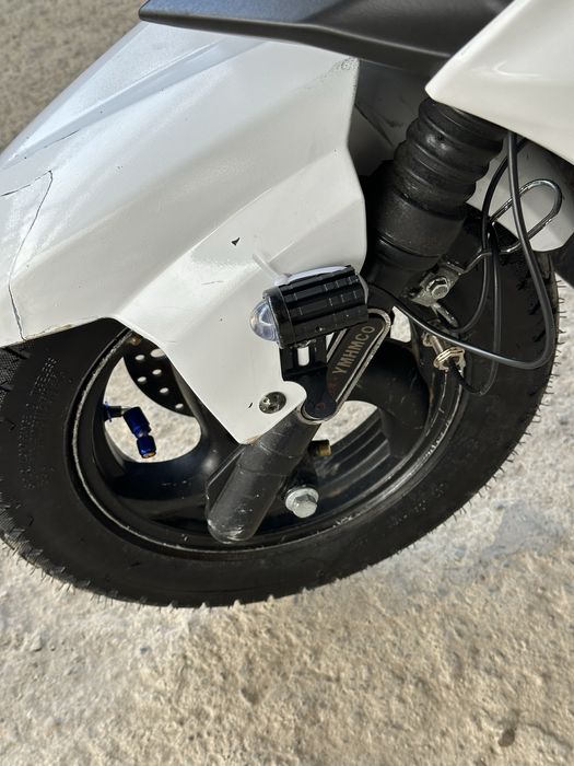 Продеже м8 про