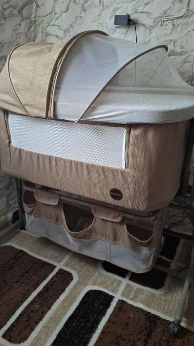 Продам кроватку маятник