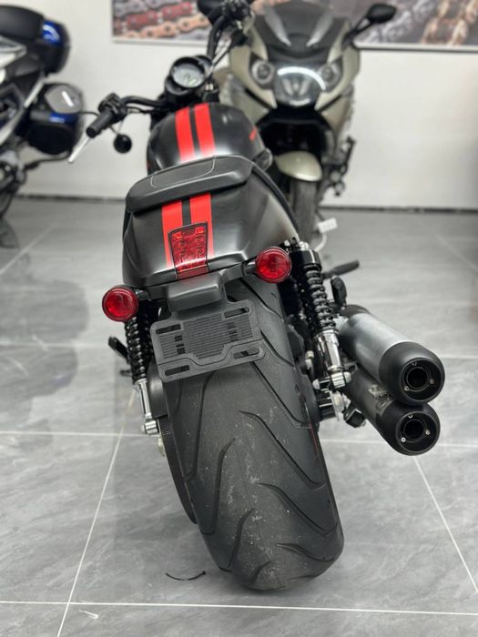 Harli Devtson V rot Nayt paket Amerkanka