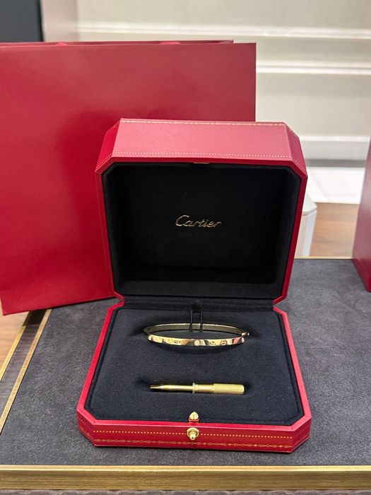 Браслет Cartier Love small model 6 diamonds