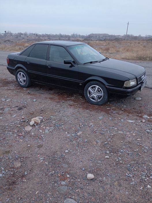 Ауди б4 80 срочно продам