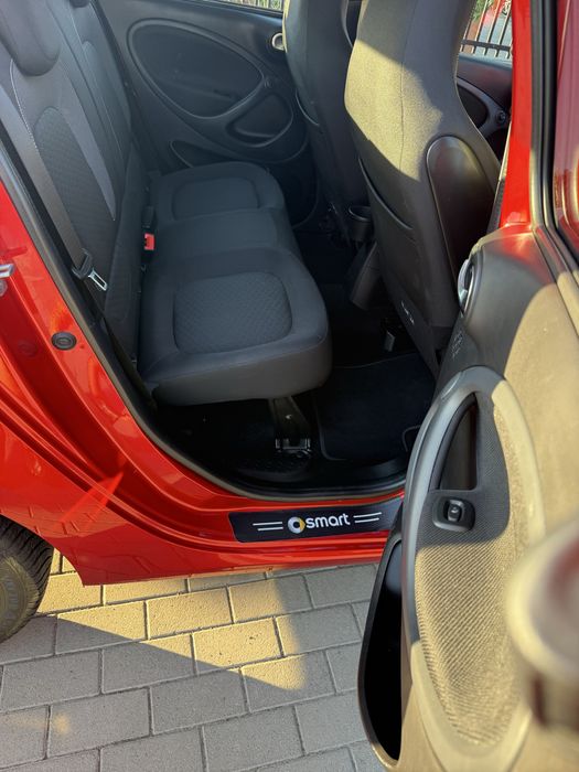 Smart EQ ForFour