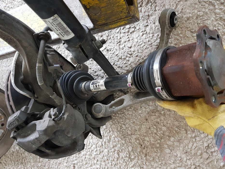 Suspensie  telescoape ,arcuri , fuzete , brate Audi A4, A5 , facelift
