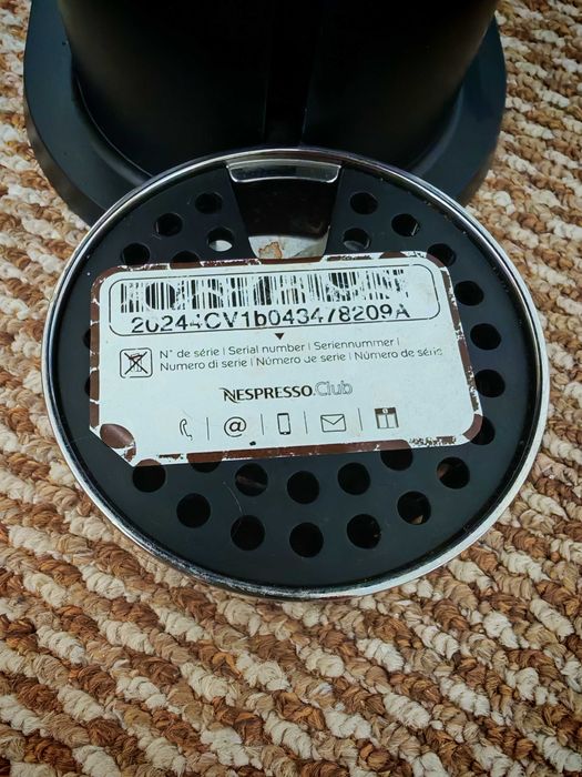 Продам кофемашину Nespresso
