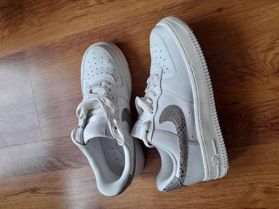 Nike Air force 1 кецове 36 номер.