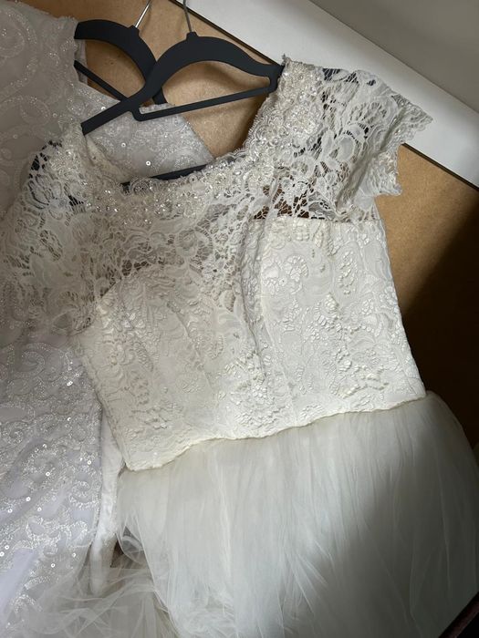 Продам свадебные платья