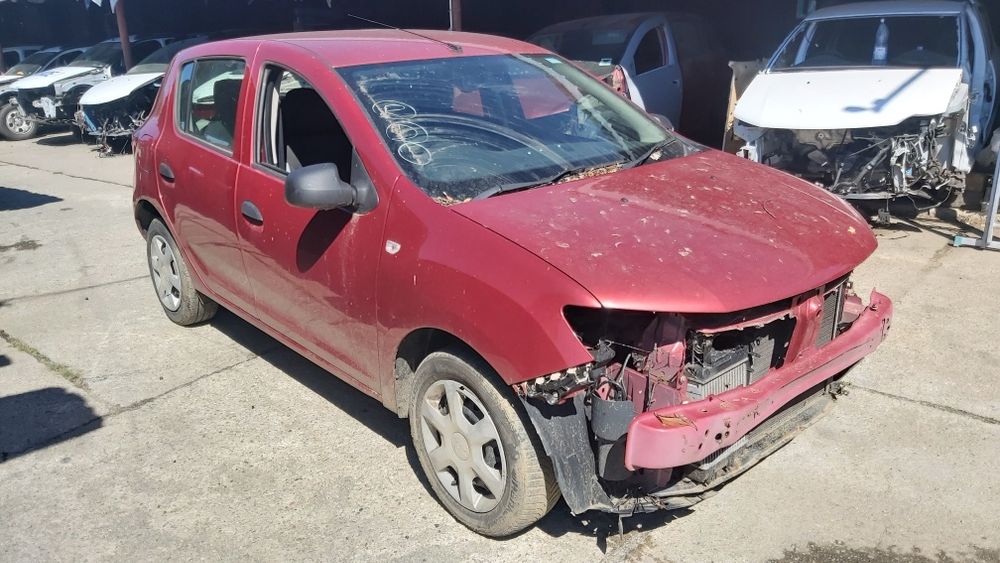 Dezmembrez Dacia Sandero 1,5 DCI 2015 Visiniu