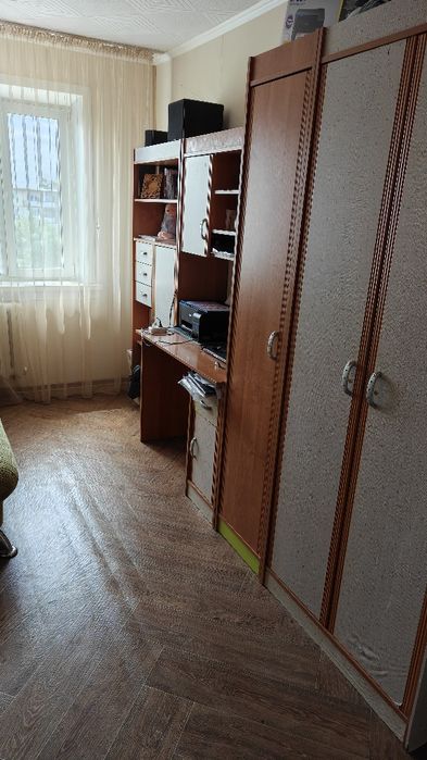 Продам квартиру трёхкомнатная.