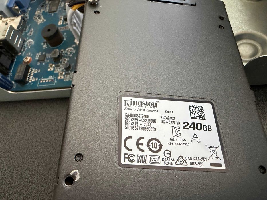 DVR ROVISION 8 canale ROV1B08H + hard Kingston ssd 240GB