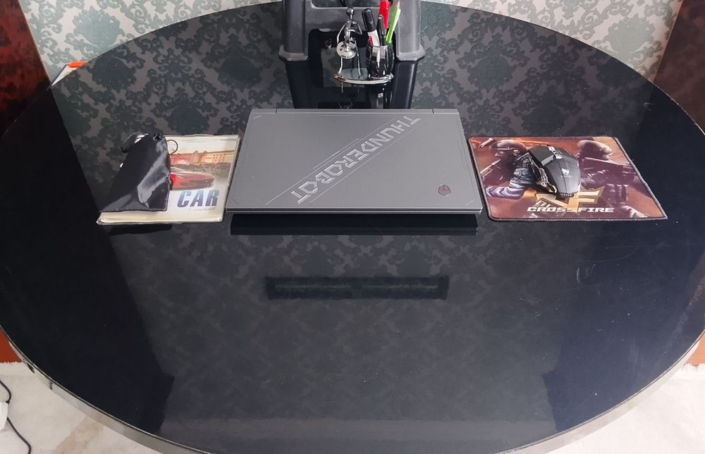 Продаётся стол круглый