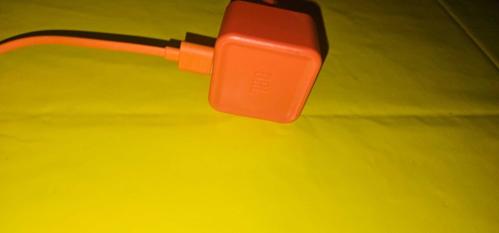 incarcator boxa portabila jbl orange charge 3