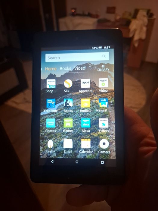 Tableta pentru copii Amazon Fire,display 8" stare buna