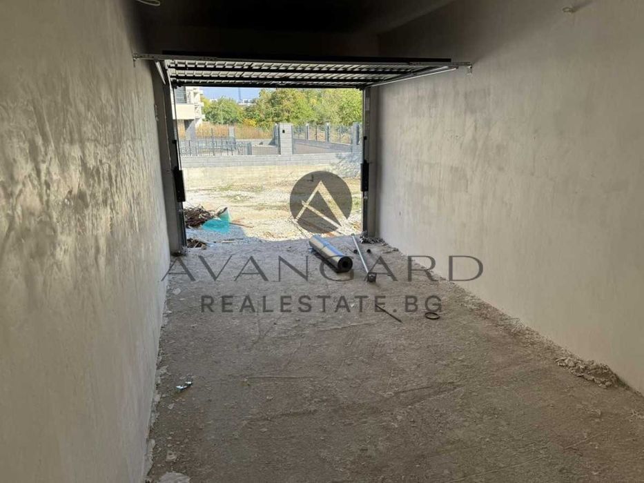 Продава се Двустаен апартамент в Пловдив, Остромила - 60 кв.м за 919 €/кв.м - Снимка #5